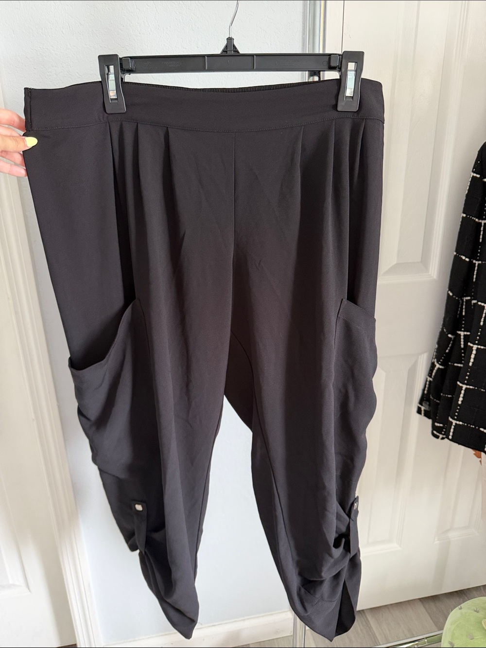 Bisou Bisou Black Draped Pocket Capris with Hem Knot